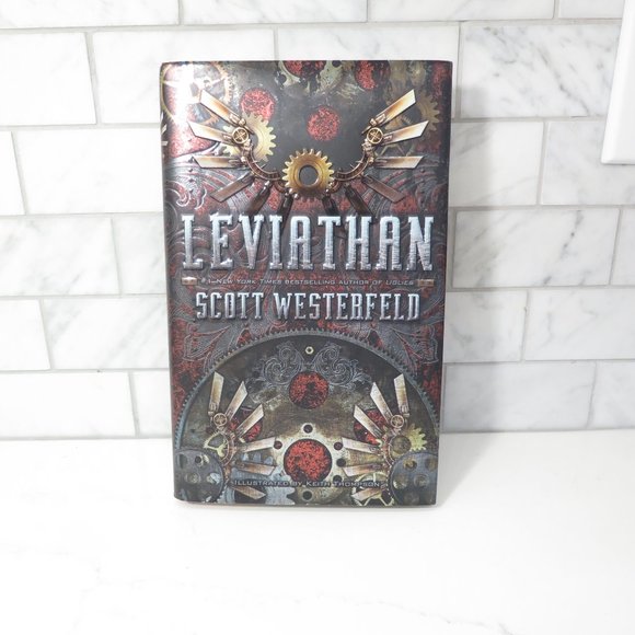 Signed Leviathan Book by Scott Westerfeld - Picture 1 of 4